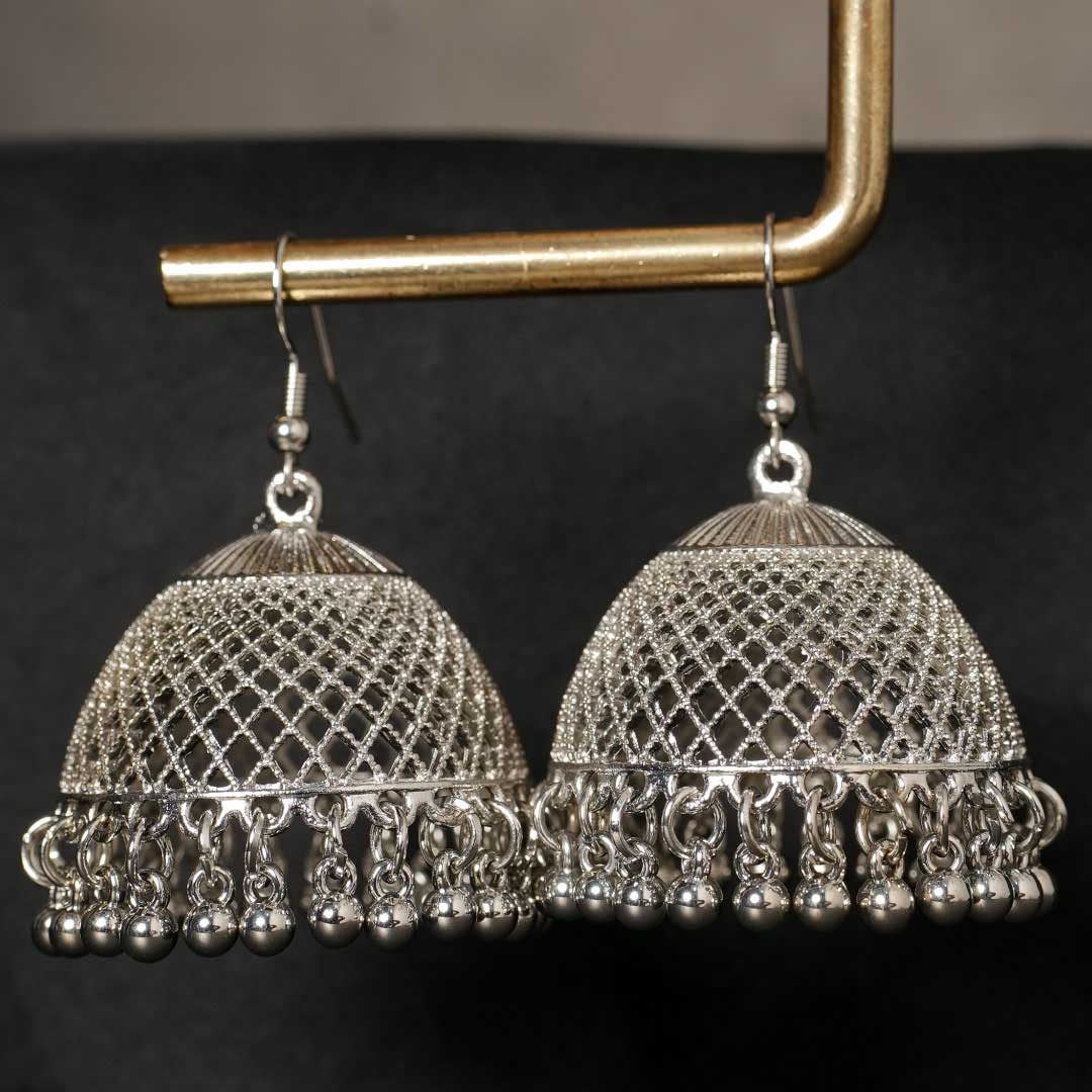 Silver Jhumkay