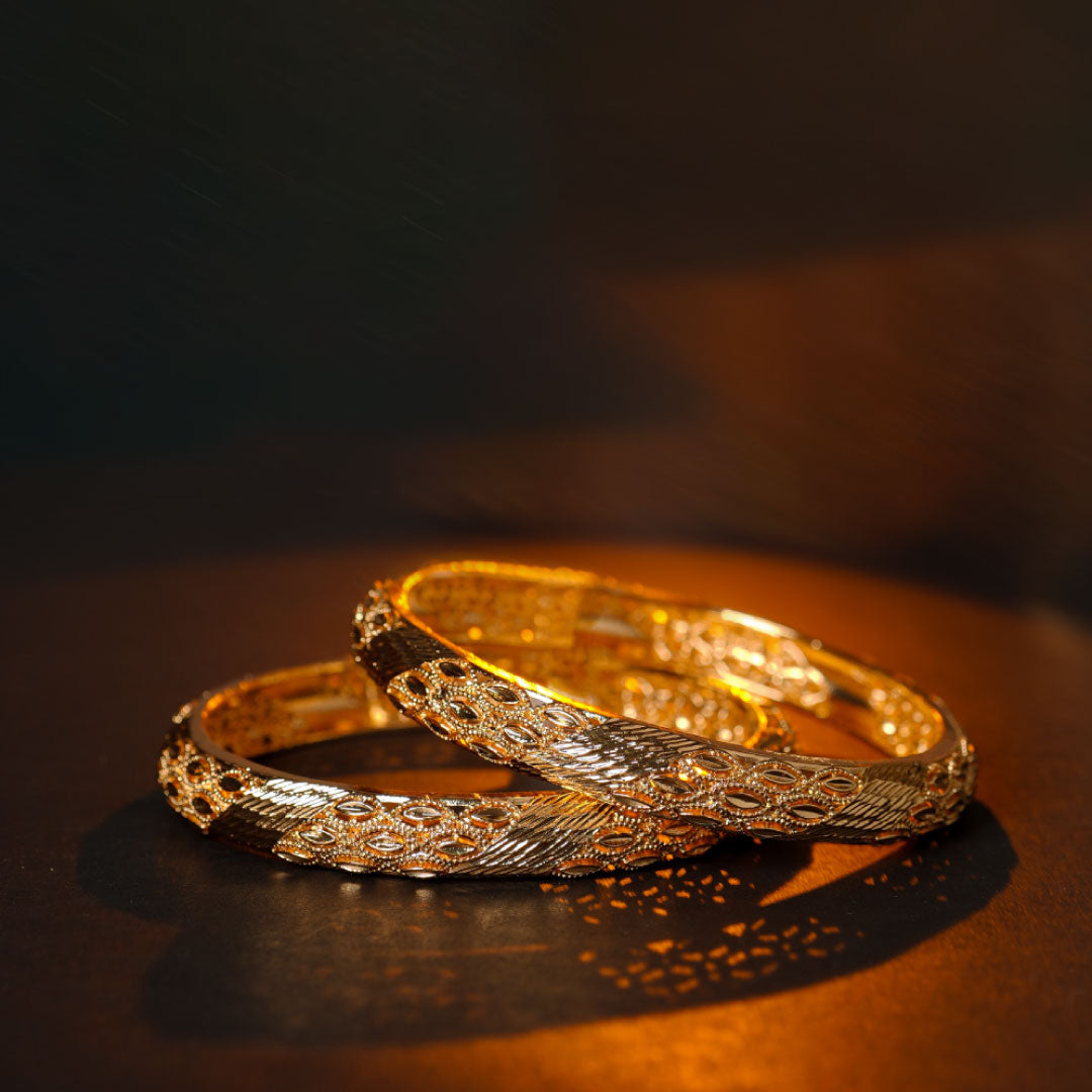 Kara Bangle (Golden)